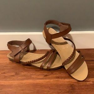 Blowfish Braided Strappy Sandals - size 9